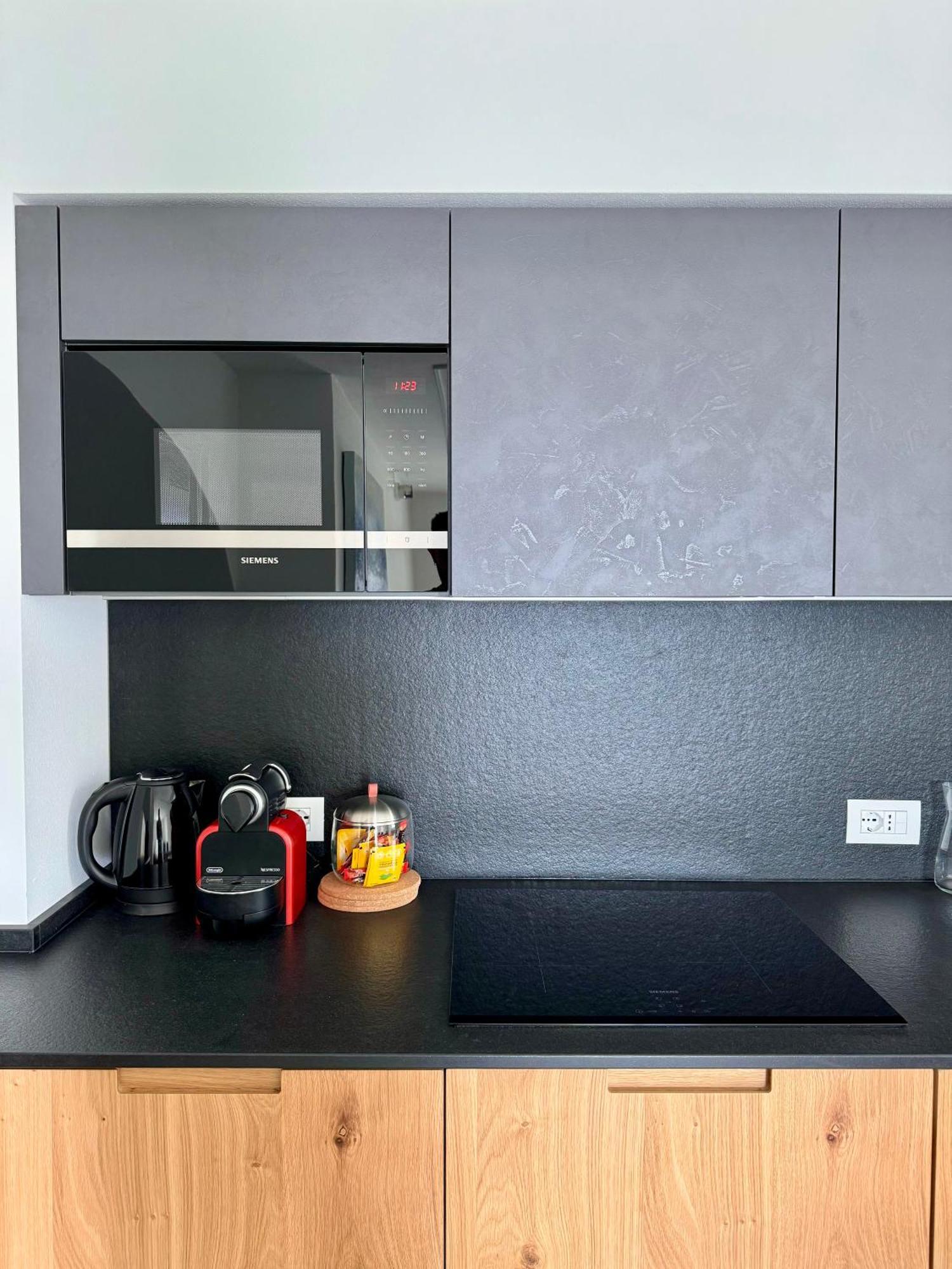 Eco Garda Hill Apartment Тено Екстериор снимка