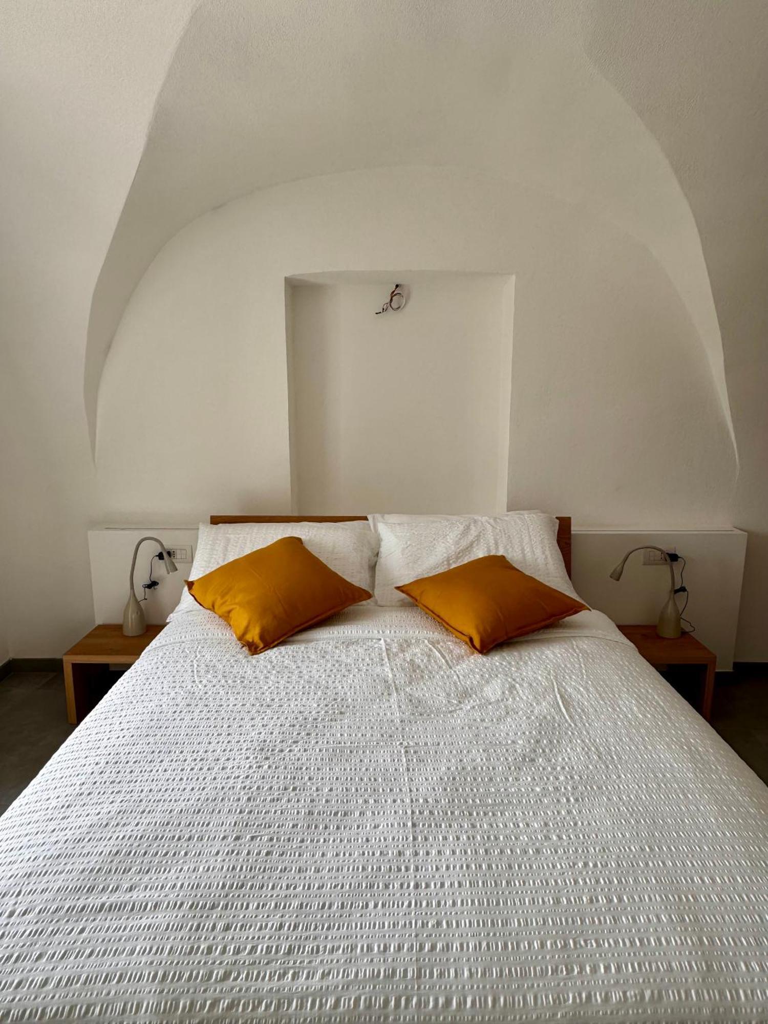 Eco Garda Hill Apartment Тено Екстериор снимка