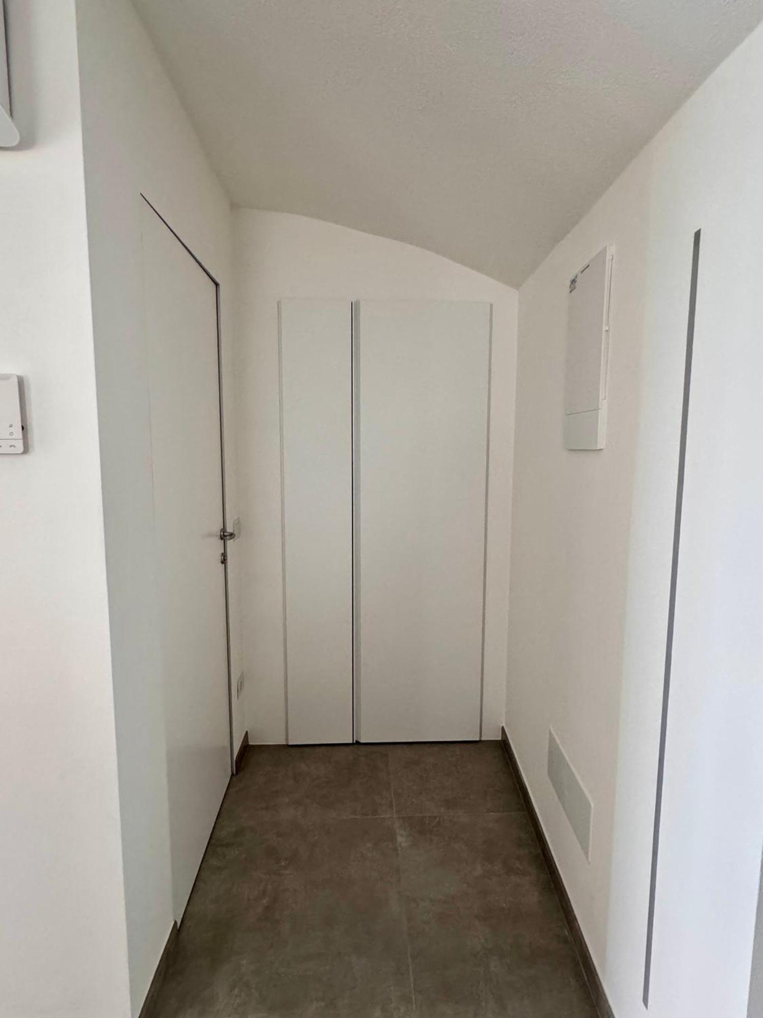 Eco Garda Hill Apartment Тено Екстериор снимка
